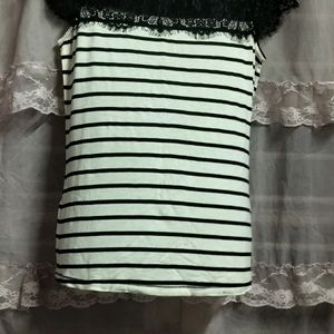Cute Korean Top With Net Neckline And Sleeves
