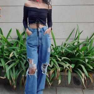 Bohoo Black Offshoulder Crop Top