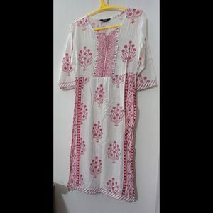 💗🤍 Nyra Cut - Kurti @ ₹200