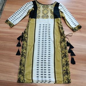 kurti With Side Tassels