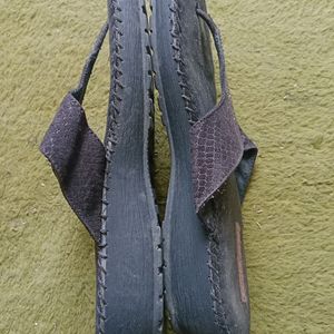 Black Falt/Slipper