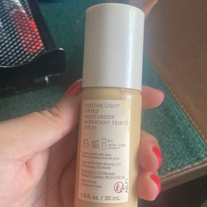 Rare Beauty Tinted Moisturiser In 30N Shade