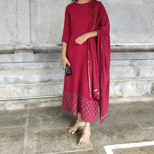 Red Kurta With Dupatta