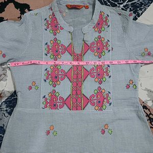 Coler Neck Printed Fancy Top