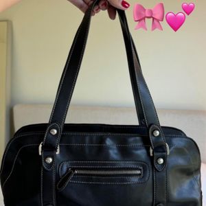 SALE🎀 !!Authentic Imported Nine West Leather Bag