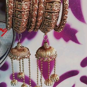 hand bangles with velvet chudi