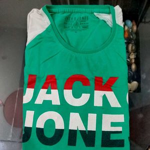 Jack and Jones XL size tshirt rare use good