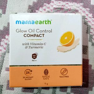 Mamaearth Glow Oil Control Compact With One Freebi