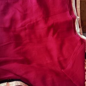 Maroon Golden Clr Saree 30₹off On Delivery