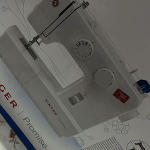 Brand new Singer Sewing Machine- 1409