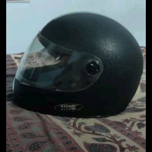 Studs helmet mint