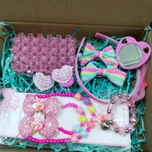 Gift Hamper For Baby Girl