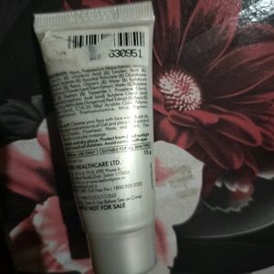 Skin Brightening Creme