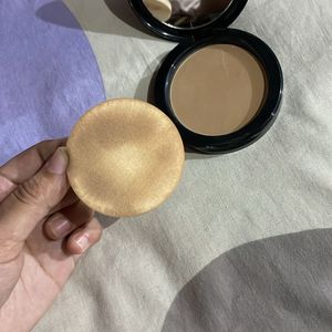 Maybelline Natural Beige Compact Powder