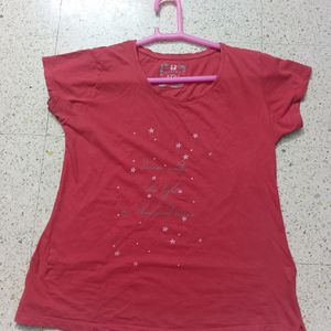 Red Star Printed T-shirt