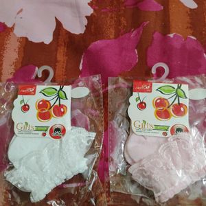 GIRLS FASHION CHAMUNDA SOCKS (0-1) White And Pink