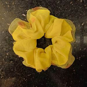 Yellow Organza Scrunchie With 🍑 Print