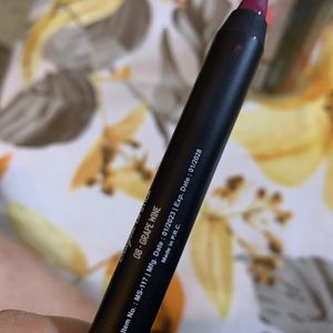 Seven Seas Crayon Lipstick