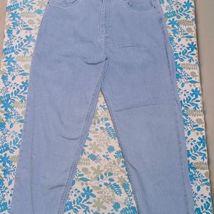 Slim Fit Light Blue Jeans For Women