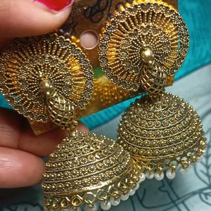 Nice Golden Earrings