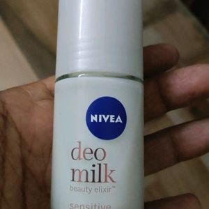 Nivea Deodorant, Deo Milk Dry Roll On For Women