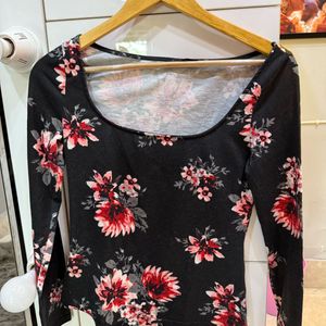 Floral Full Sleeves Warm Top