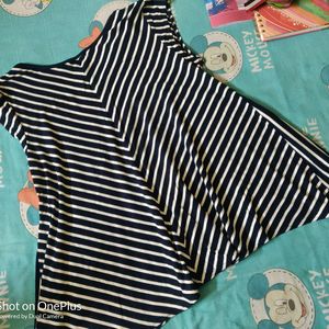 Black & White Stripped Top (Large)