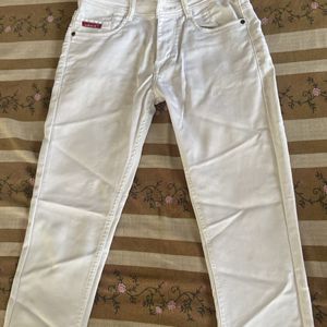 White Slim Fit Pants Size 28