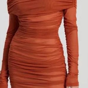 Ruched Bodycon Dress❤️