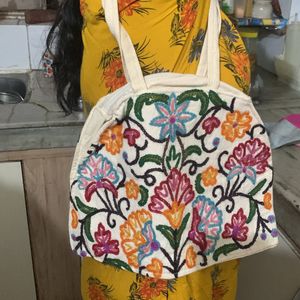 Embroidery Handbag🪡🌸