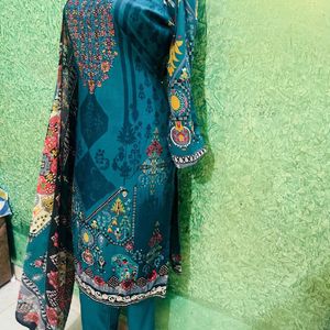 3 Pece Pakistani Cottont Suit