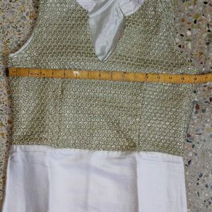 Raw silk designer kurti  with chinies caller with bottom border of 4 inch