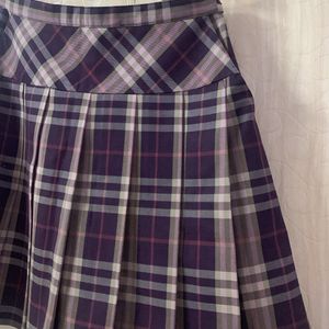 Plate Skirt With Side Zip