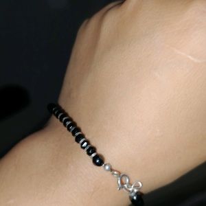 925 Sterling Silver Bracelet Nazriya Black Beeds