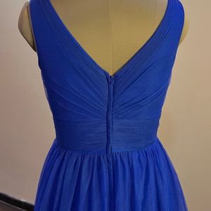 Blue Elegant V Neck Net Gown (Bust:32/34)