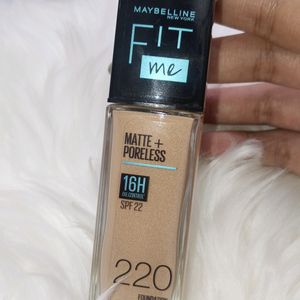 Maybelline Fit Me Foundation