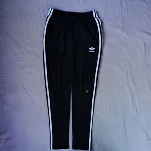 Adidas black trouser with beautiful logo