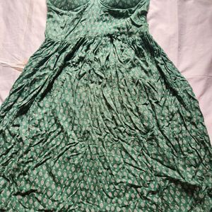 Green Boho print Padded sleeveless dress 🌿☘️