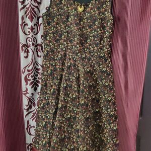 Sleeveless Kurti With Shrug