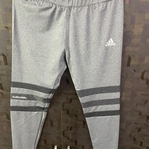 GREY ADIDAS GYM WEAR