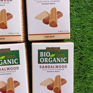 Indus Valley Bio Organic Sandalwood Face Pack