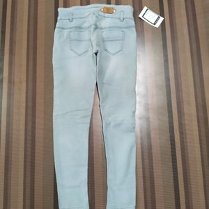 V-30 Size-28 Slim Fit Women Denim Jeans