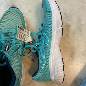 Decathlon Sports Shoes