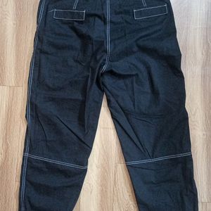 BAGGY BLACK JEANS