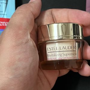 Estee Lauder Revitalizing Anti-Aging Creme