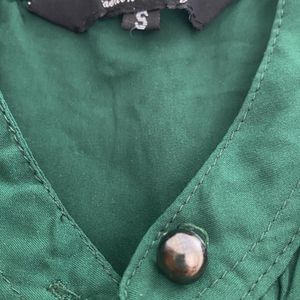 Green Top | New Good Condition