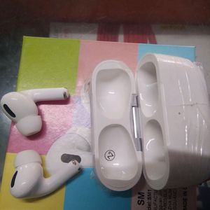 Ear Buds  Appl First Modual