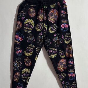 Artsy Skull Print Sweatpants