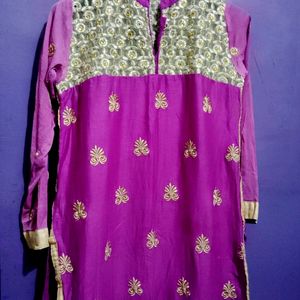 Beautiful Kurta Set.. Size Issue So I Want To Sell