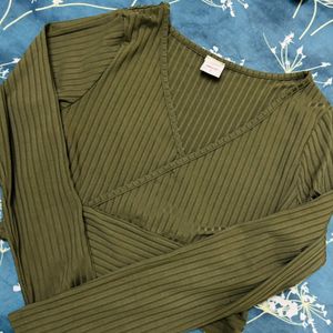 Urbanic Green Crop Full Sleeves Top